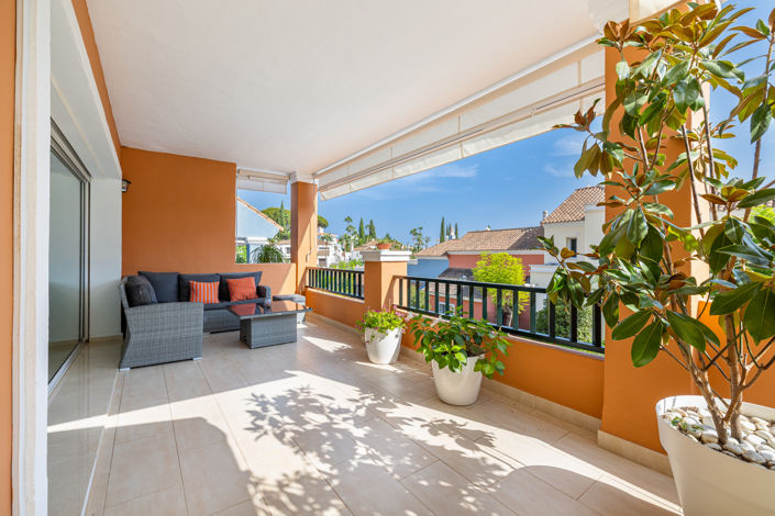 Image No.20-4 Bed Townhouse for sale