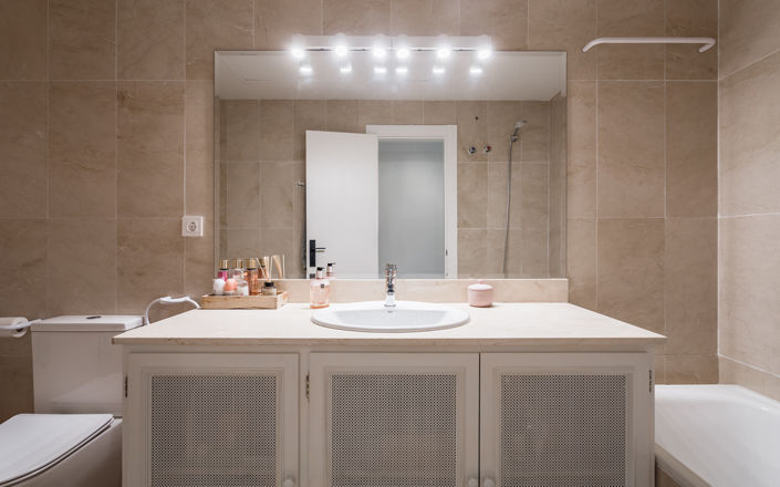 Image No.24-4 Bed Townhouse for sale