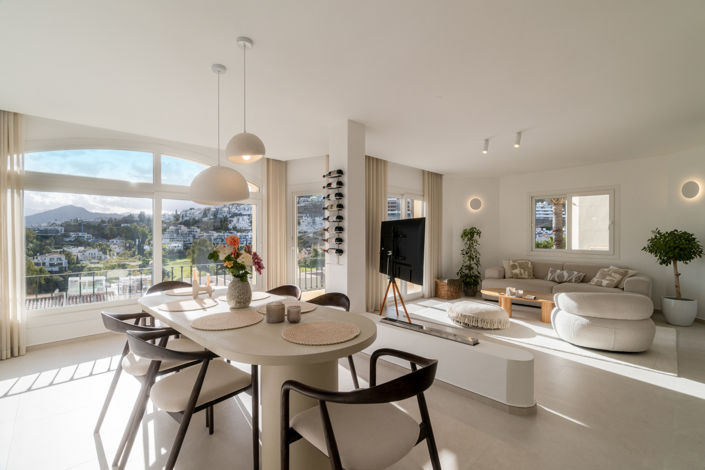 Image No.4-3 Bed Property for sale