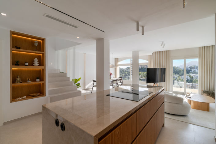 Image No.9-3 Bed Property for sale