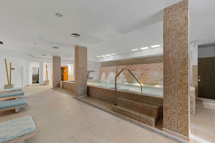 Image No.23-4 Bed Duplex for sale