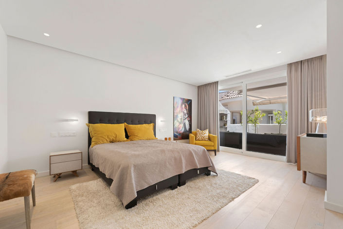 Image No.9-4 Bed Duplex for sale