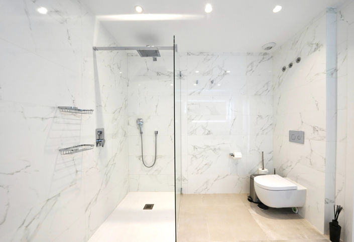 Image No.10-5 Bed Villa for sale