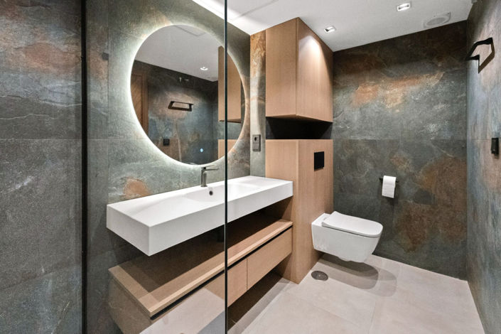 Image No.11-3 Bed Property for sale