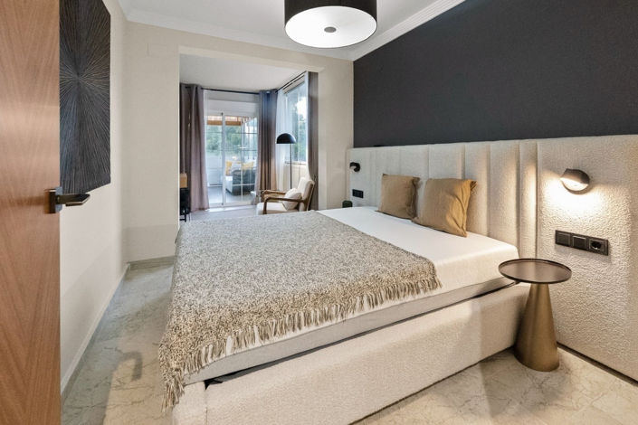 Image No.8-3 Bed Property for sale