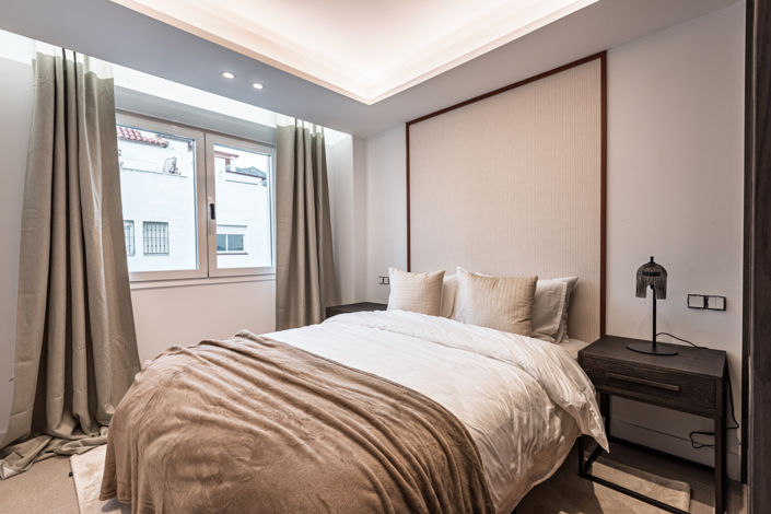 Image No.12-4 Bed Townhouse for sale