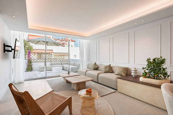 Image No.2-4 Bed Townhouse for sale