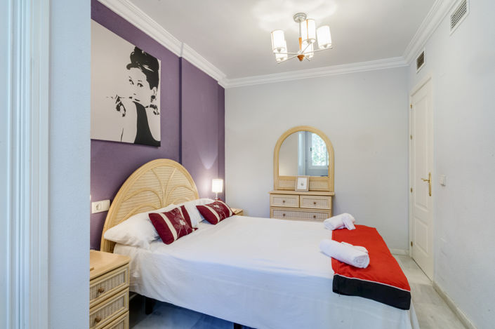 Image No.7-1 Bed Property for sale