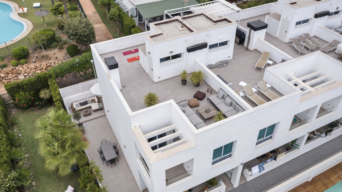 Image No.17-5 Bed Townhouse for sale