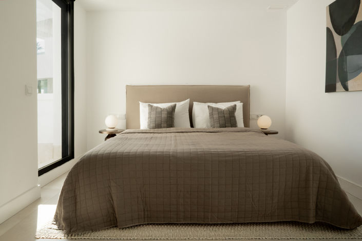 Image No.15-3 Bed Apartment for sale