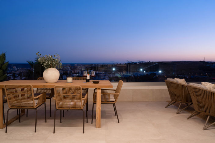 Image No.22-3 Bed Apartment for sale