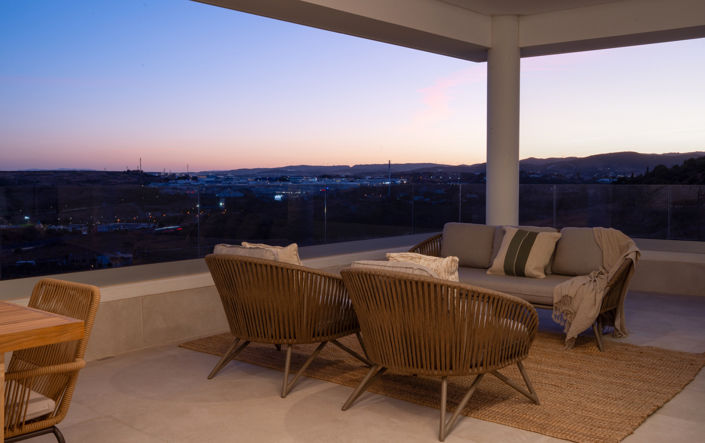 Image No.24-3 Bed Apartment for sale