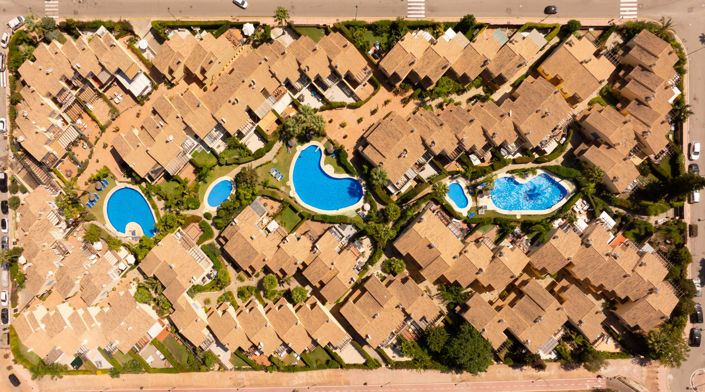 Image No.28-4 Bed Townhouse for sale