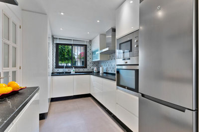 b98le8d7m9k3degpefzhs0lif8u4xzvzhwxtmggyekxx9