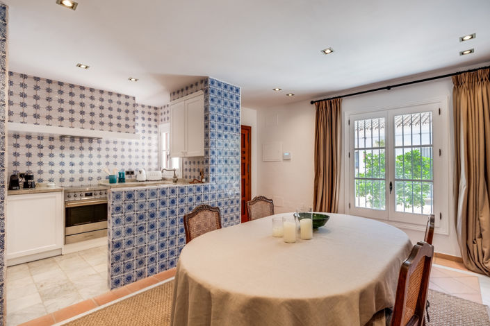 Image No.5-2 Bed Property for sale