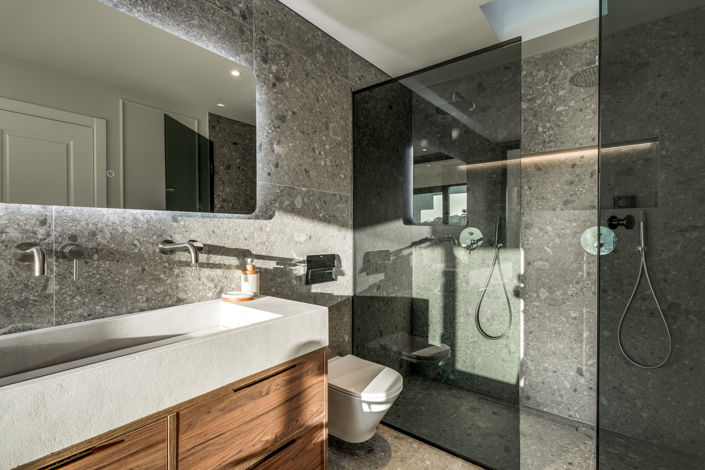 Image No.17-4 Bed Townhouse for sale