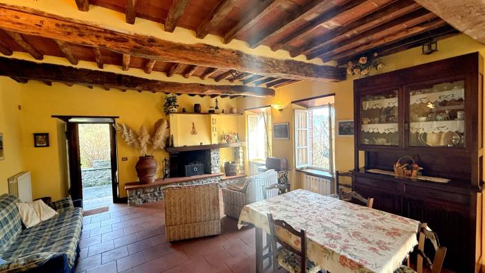 Image No.11-3 Bed Village House for sale