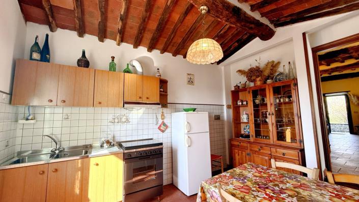 Image No.19-3 Bed Village House for sale