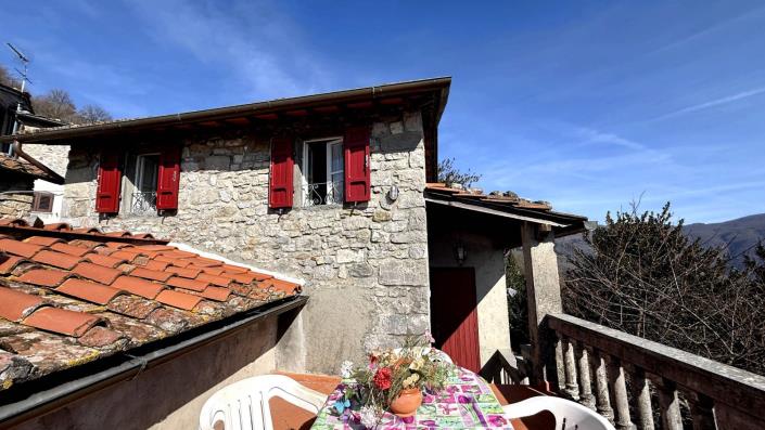 Image No.28-3 Bed Village House for sale