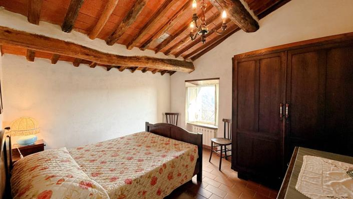 Image No.42-3 Bed Village House for sale