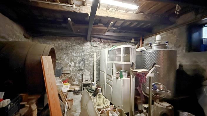 Image No.60-3 Bed Village House for sale