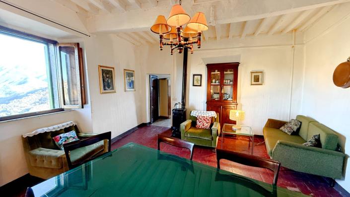 Image No.7-3 Bed Village House for sale