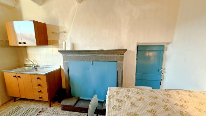 Image No.12-3 Bed Village House for sale