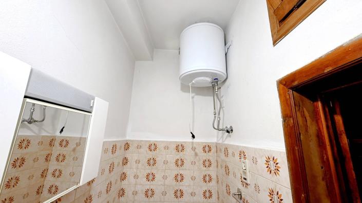 Image No.20-3 Bed Village House for sale