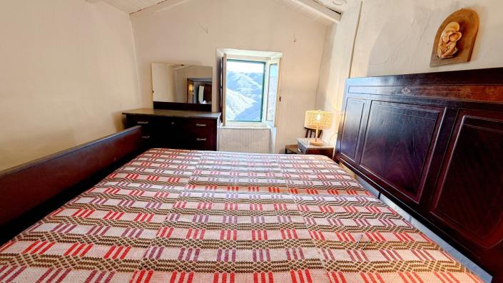 Image No.26-3 Bed Village House for sale