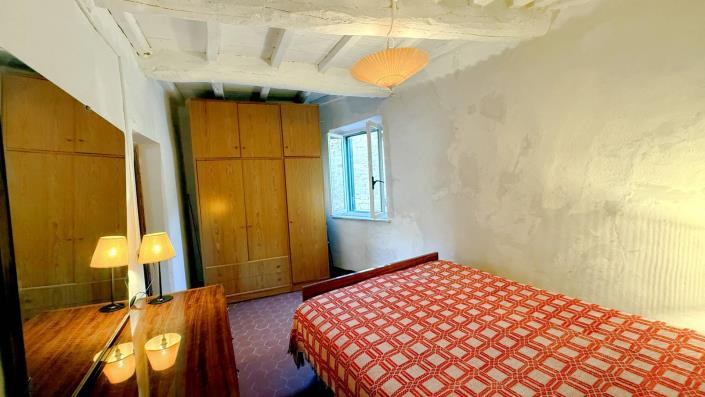 Image No.30-3 Bed Village House for sale