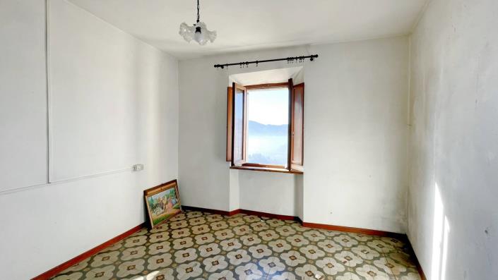 Image No.26-2 Bed Village House for sale