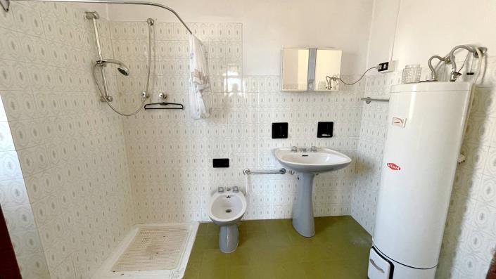 Image No.29-2 Bed Village House for sale