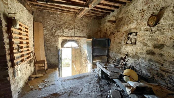 Image No.34-2 Bed Village House for sale