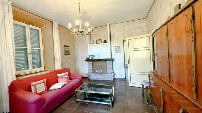 Image No.29-5 Bed Villa / Detached for sale
