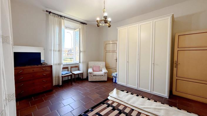 Image No.32-5 Bed Villa / Detached for sale