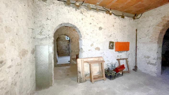 Image No.57-5 Bed Villa / Detached for sale