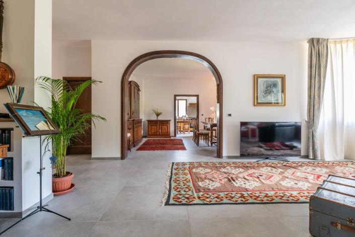 Image No.31-5 Bed Villa for sale