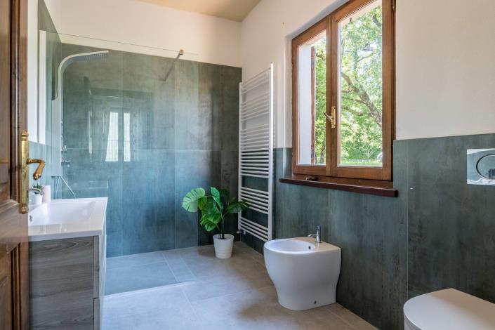 Image No.45-5 Bed Villa for sale