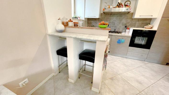 Image No.13-2 Bed Apartment for sale