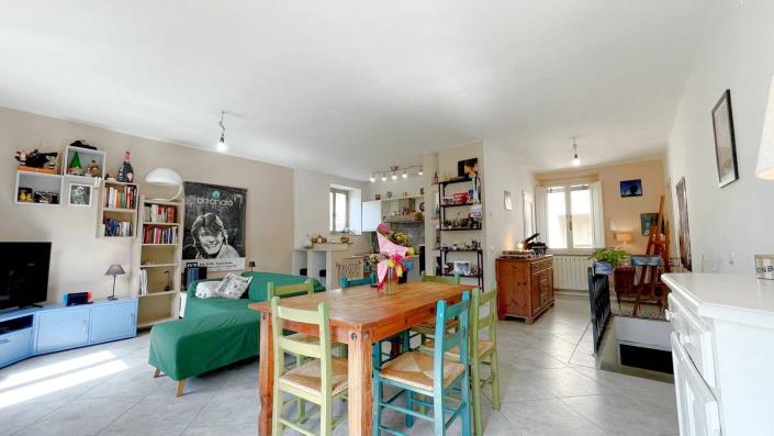 Image No.14-2 Bed Apartment for sale