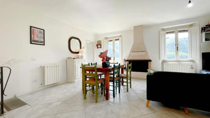 Image No.23-2 Bed Apartment for sale