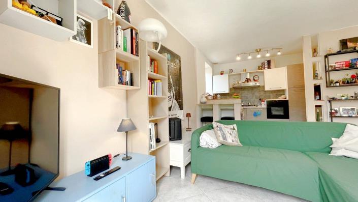 Image No.26-2 Bed Apartment for sale