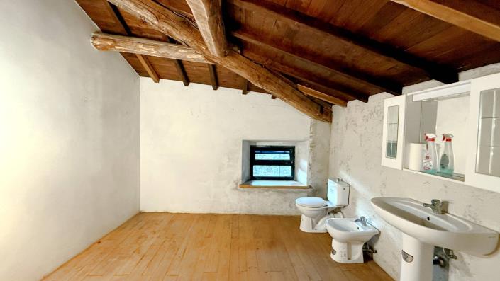 Image No.30-1 Bed Apartment for sale