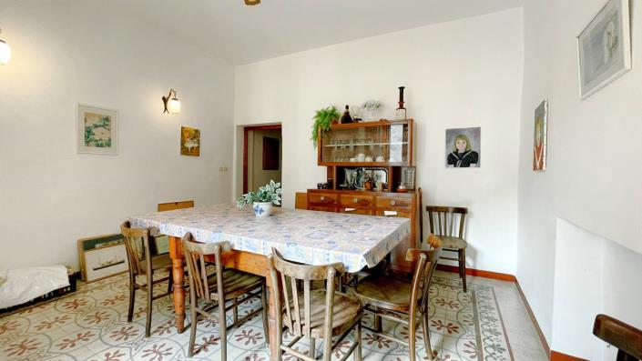 Image No.23-5 Bed Country Property for sale