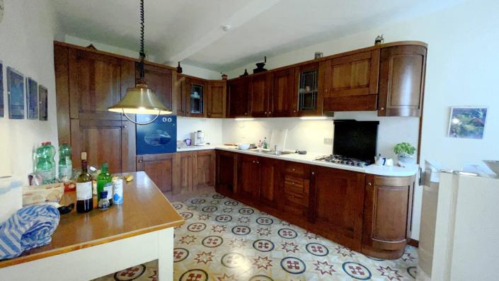 Image No.15-5 Bed Country Property for sale