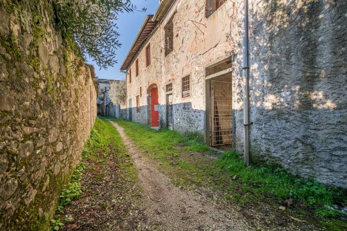 Image No.21-5 Bed Townhouse for sale