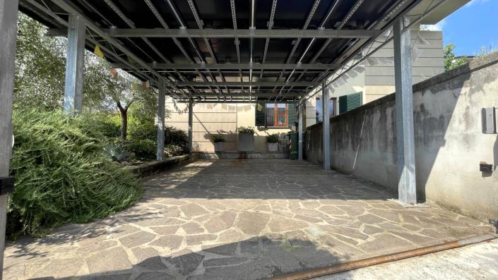 Image No.19-2 Bed Semi-Detached for sale