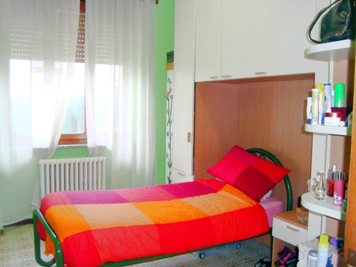 Image No.37-6 Bed Villa for sale