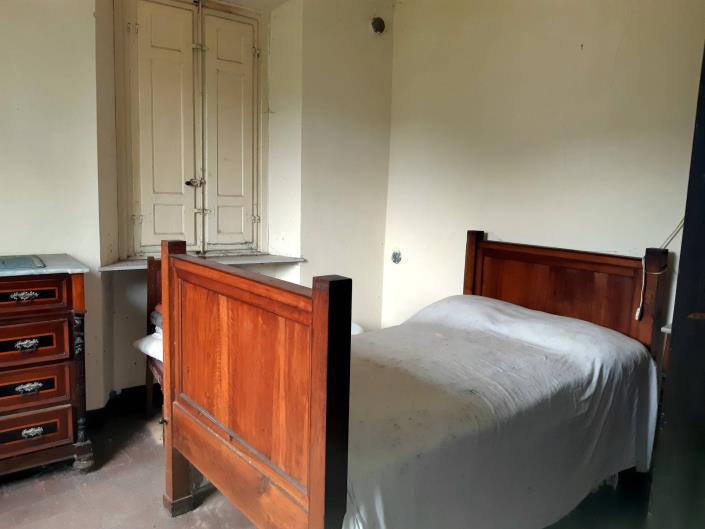 Image No.14-7 Bed Townhouse for sale