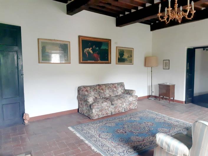 Image No.47-7 Bed Townhouse for sale